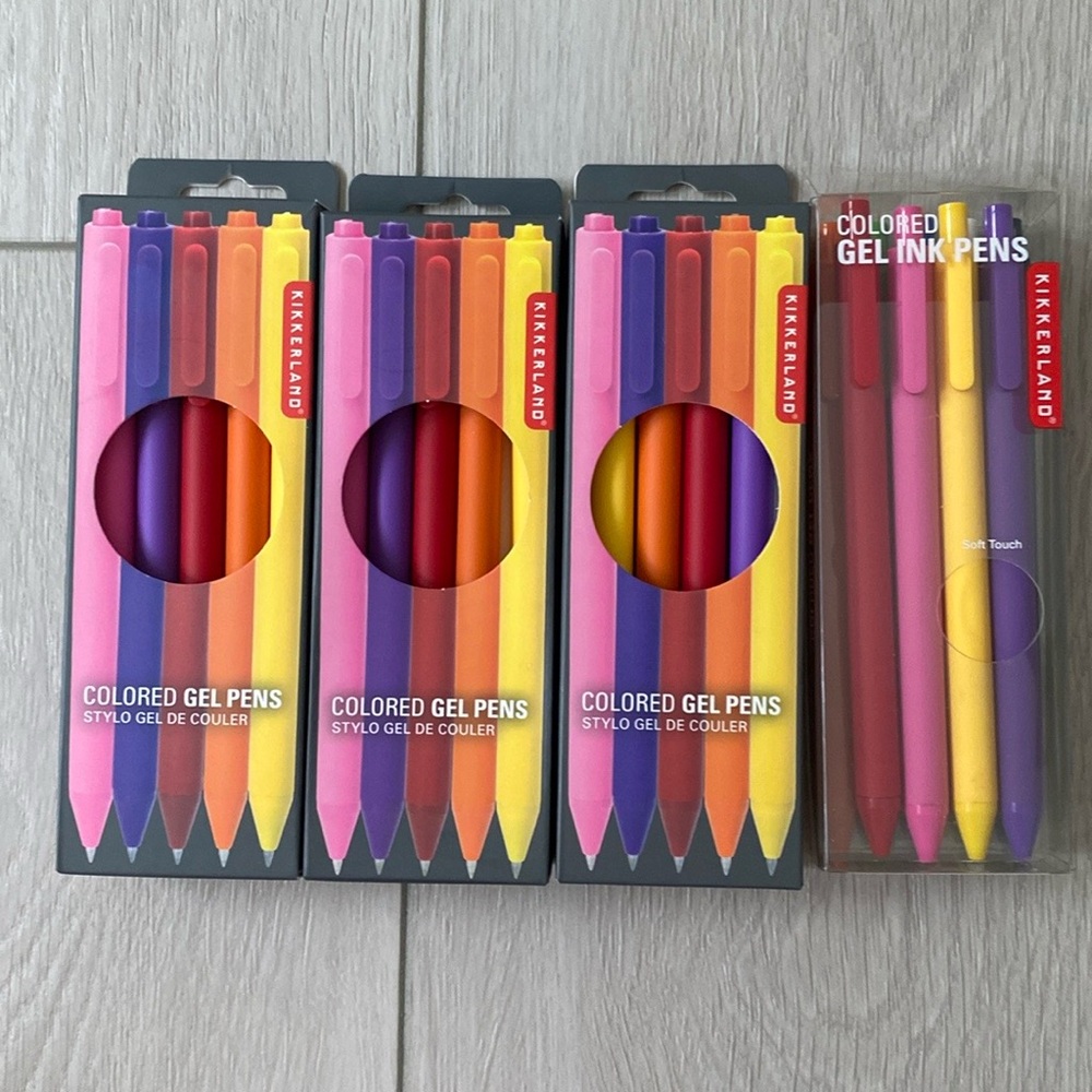 Brand New Kikkerland Bold Gel Ink Rollerball Pen.